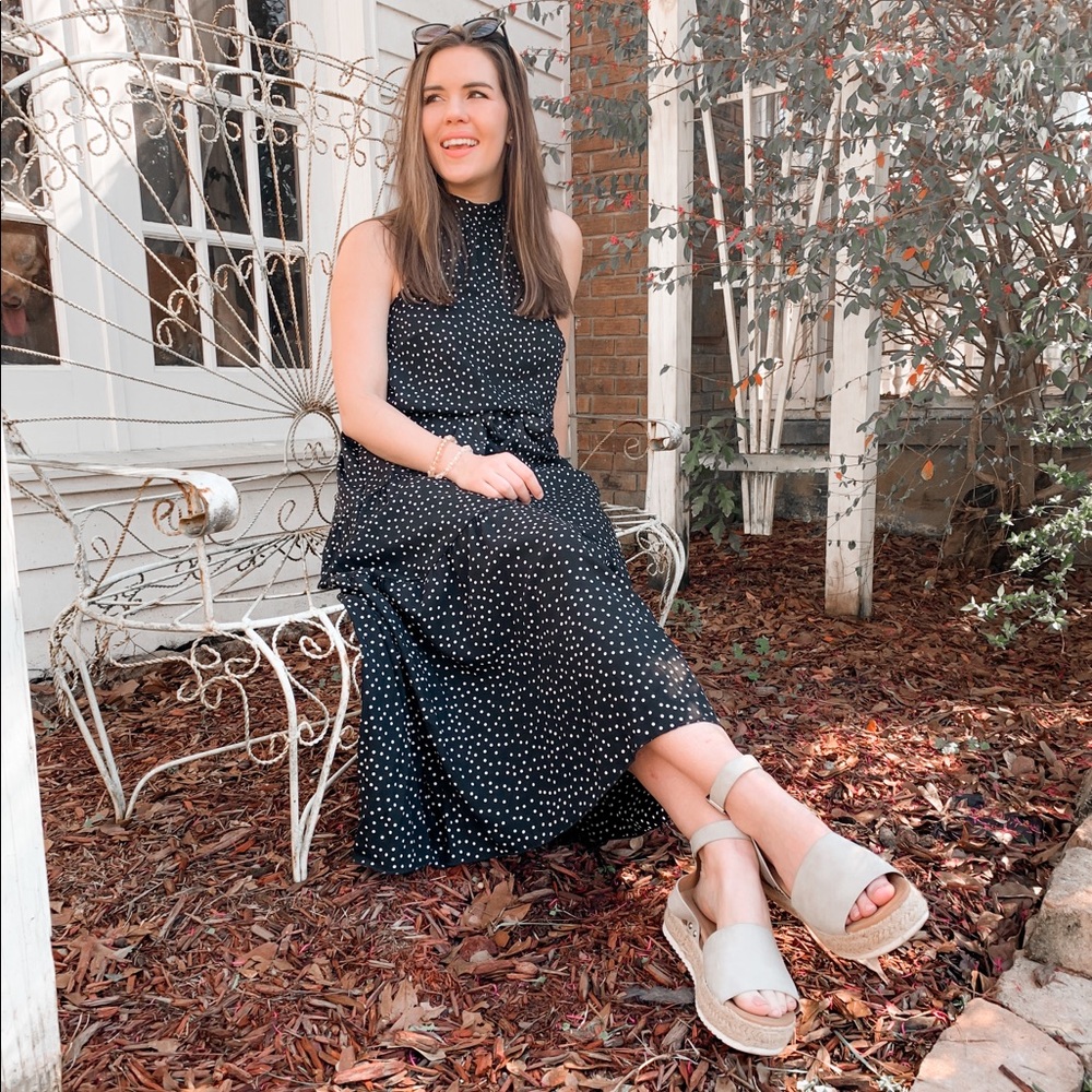 Black Polka Dot Halter Maxi Drees medium